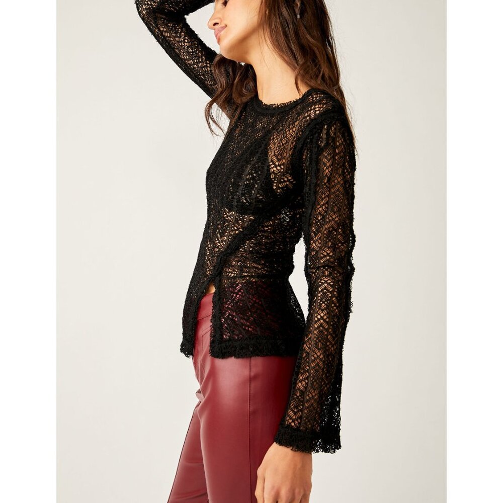 FREE PEOPLE On The Road Twisted Tee / Black - Picture 2 of 8